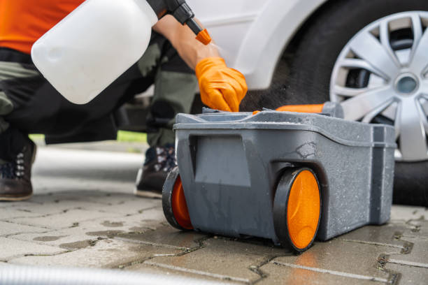 Best Porta potty delivery and setup  in Ronkonkoma, NY